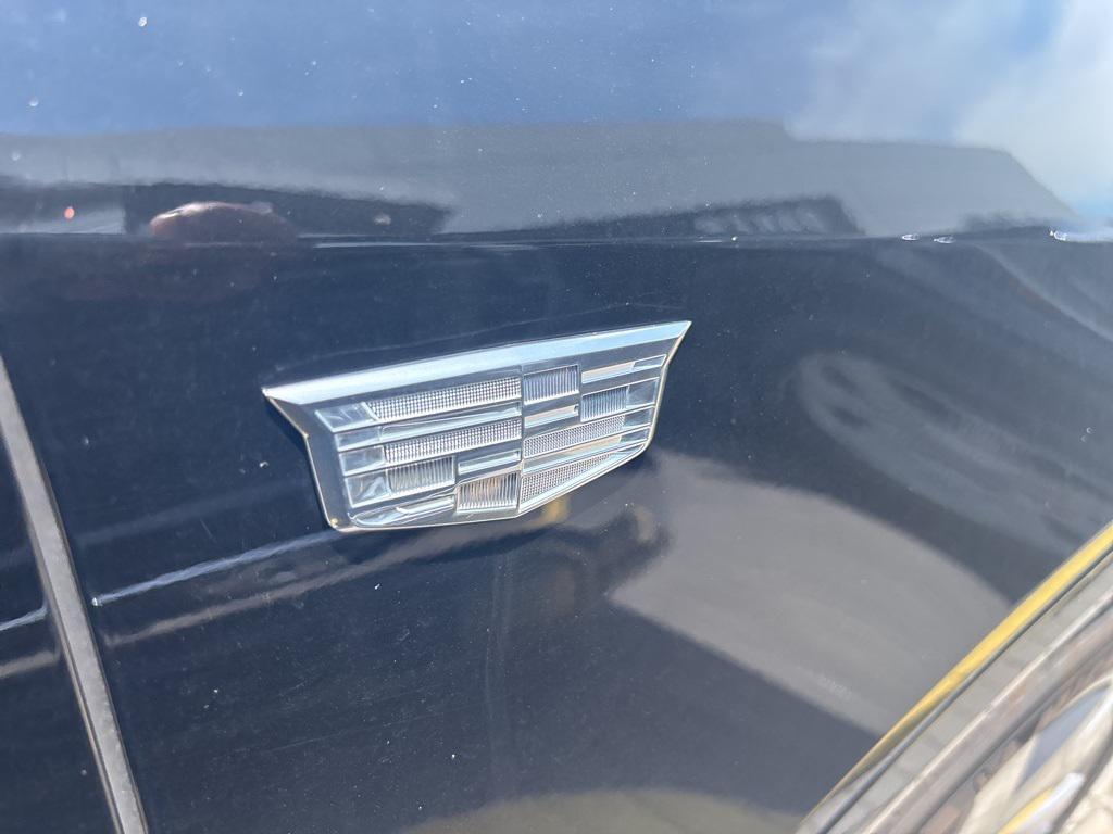 used 2025 Cadillac XT5 car, priced at $50,805