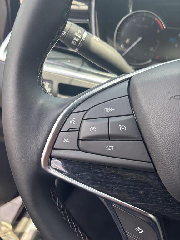used 2025 Cadillac XT5 car, priced at $50,805