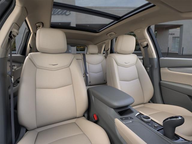 new 2025 Cadillac XT5 car, priced at $56,990