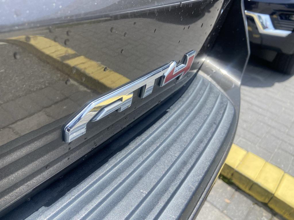 used 2021 GMC Yukon car, priced at $45,500