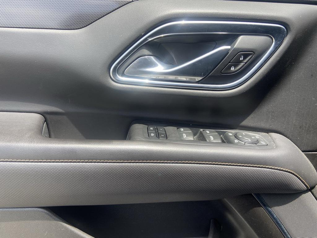 used 2021 GMC Yukon car, priced at $45,500