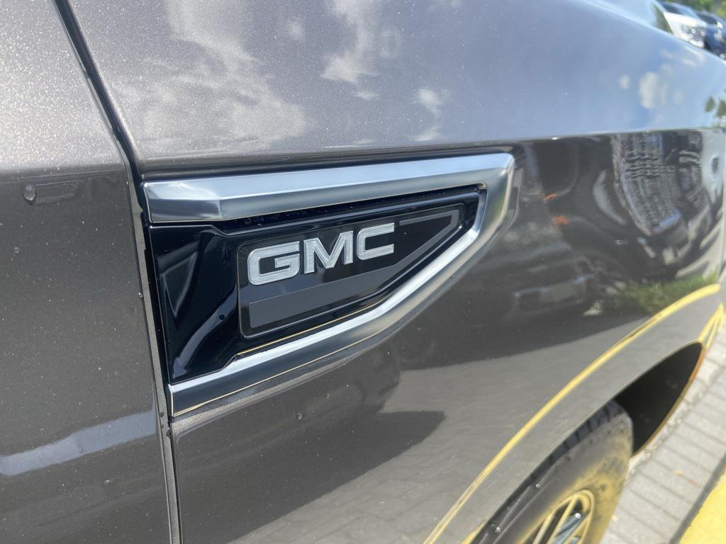 used 2021 GMC Yukon car, priced at $45,500