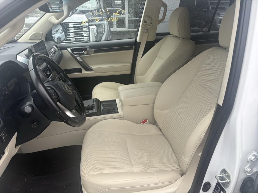 used 2022 Lexus GX 460 car, priced at $48,514