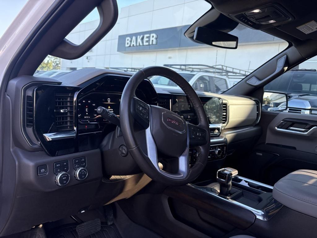 used 2024 GMC Sierra 1500 car, priced at $50,913