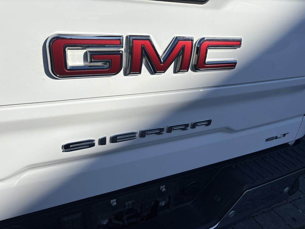 used 2024 GMC Sierra 1500 car, priced at $50,913