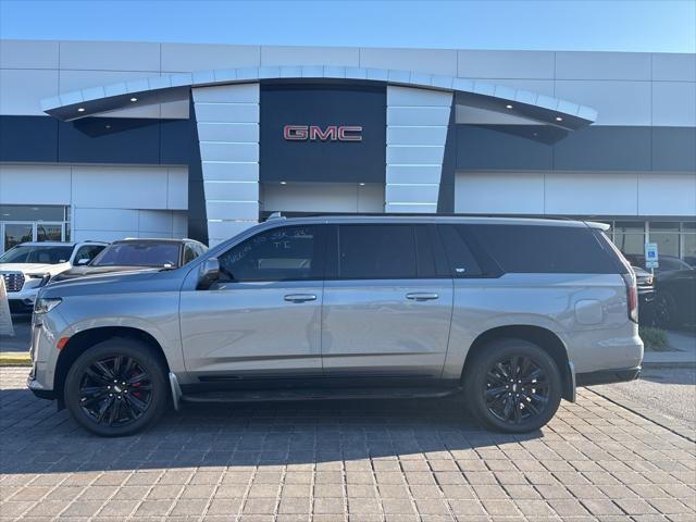 used 2023 Cadillac Escalade ESV car, priced at $85,899