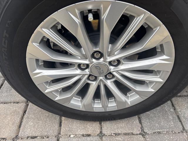 used 2024 Cadillac XT4 car, priced at $33,365