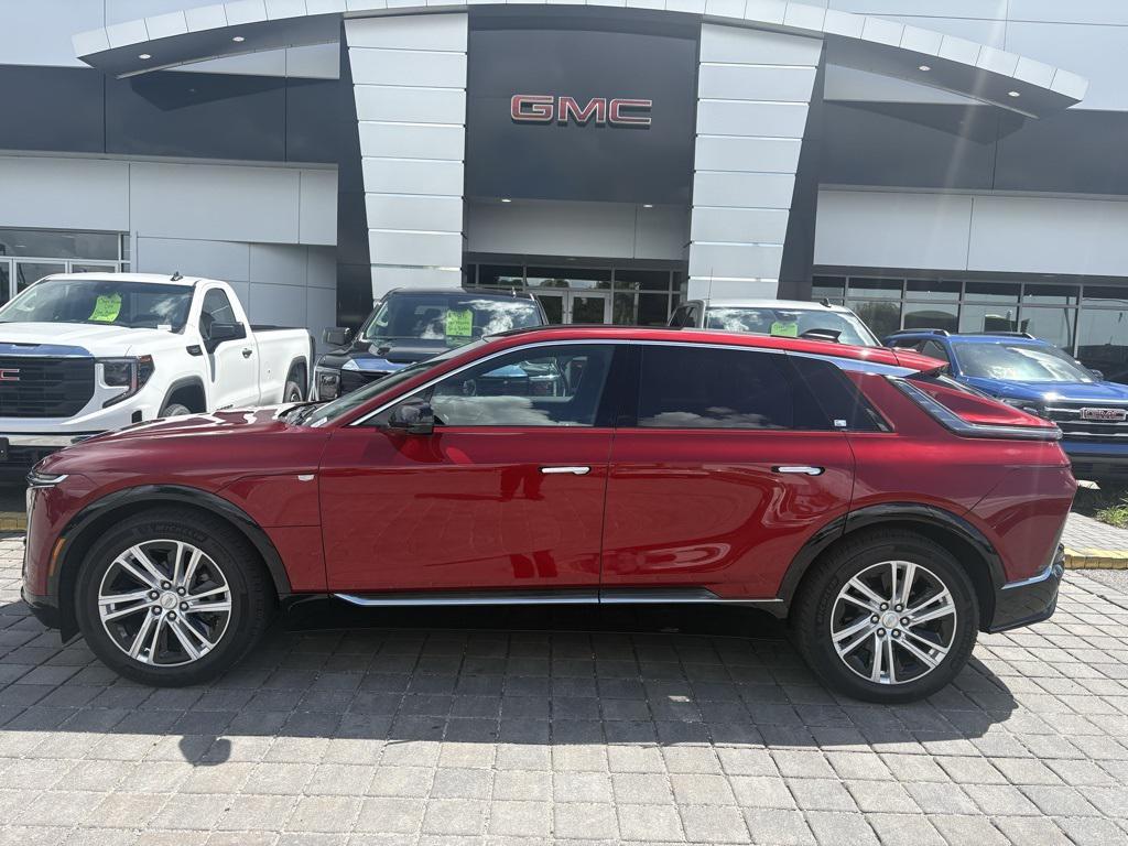used 2024 Cadillac LYRIQ car, priced at $39,985