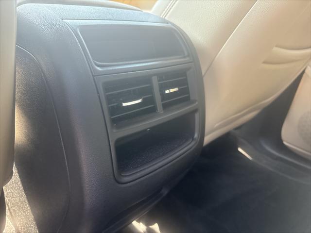 used 2019 Cadillac XT5 car, priced at $19,990