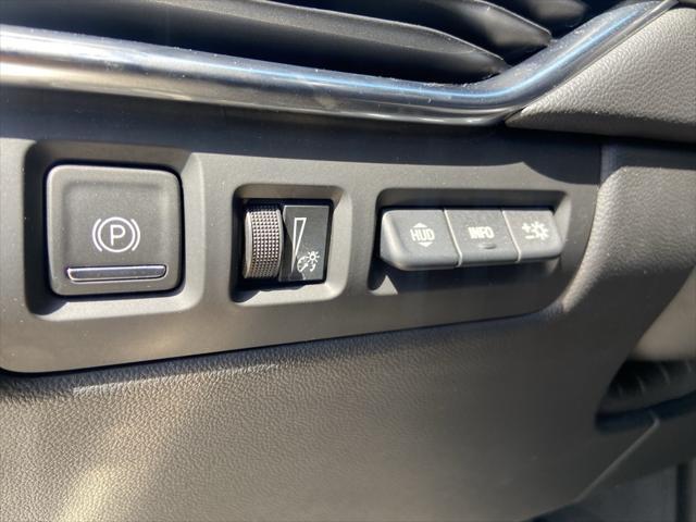 used 2023 Cadillac XT4 car, priced at $28,395