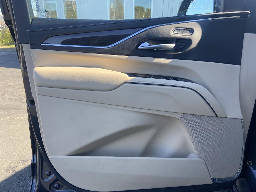 used 2023 Cadillac Escalade car, priced at $73,000
