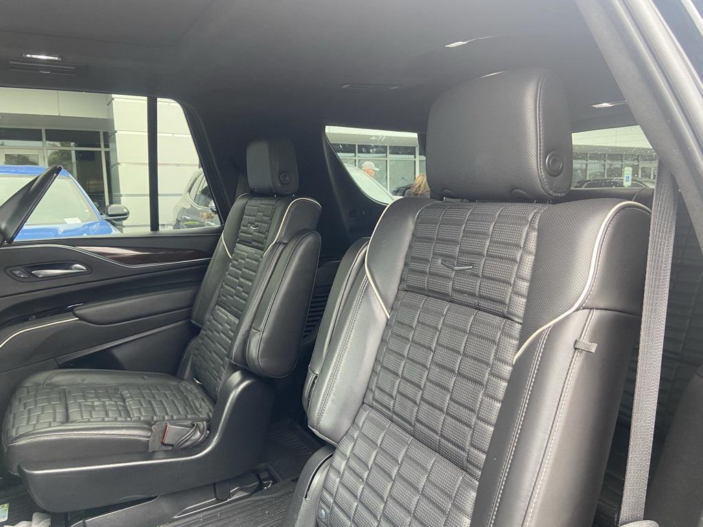 used 2022 Cadillac Escalade ESV car, priced at $65,956