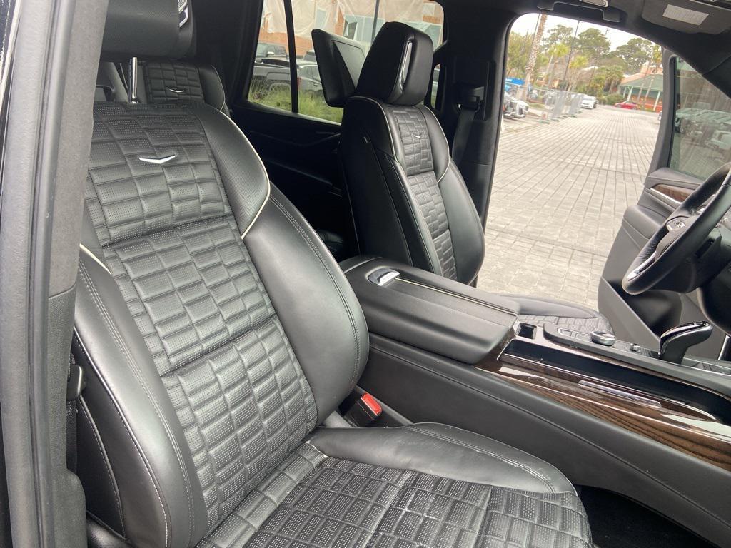 used 2022 Cadillac Escalade ESV car, priced at $65,956