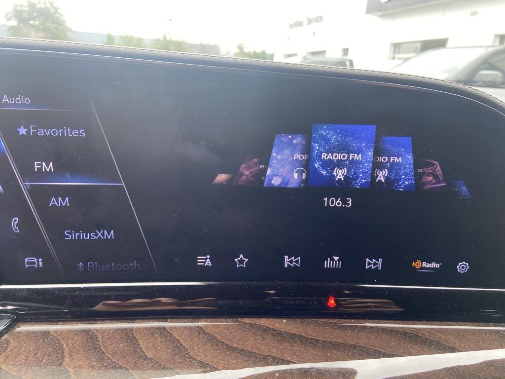 used 2022 Cadillac Escalade ESV car, priced at $65,956