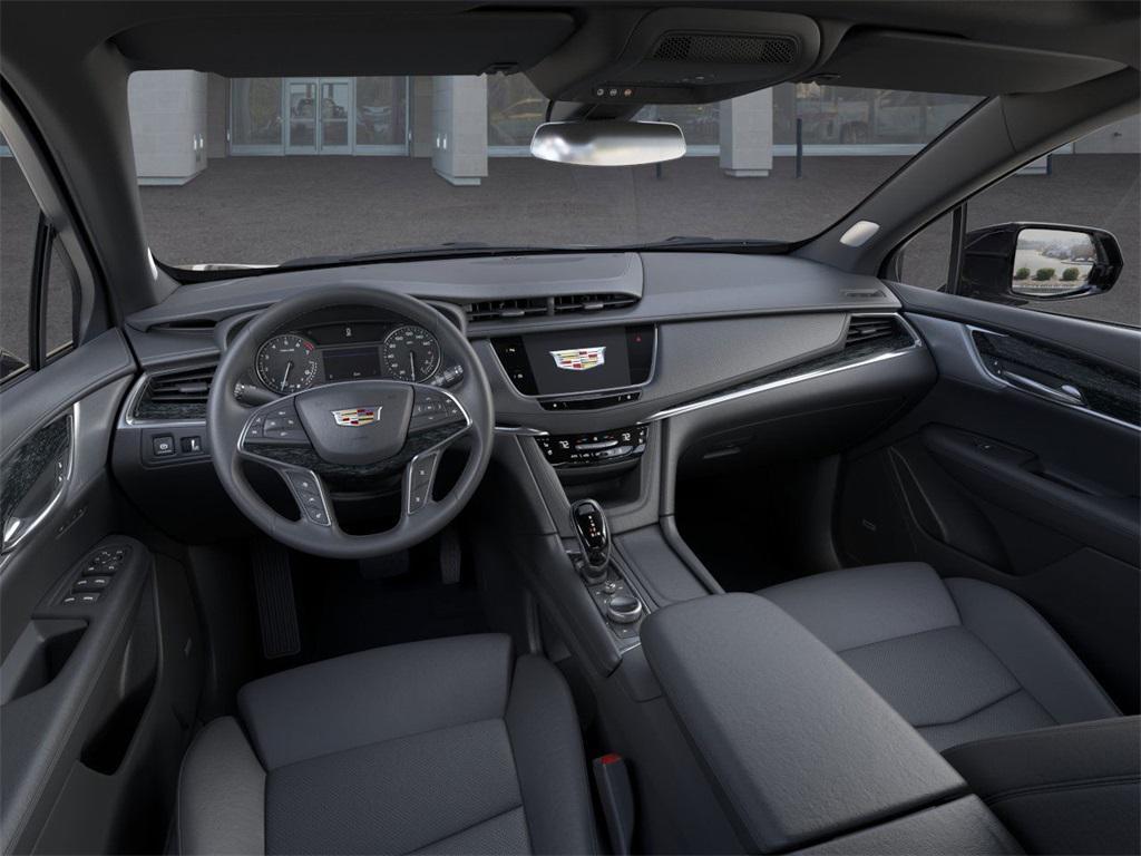 new 2025 Cadillac XT5 car, priced at $43,805