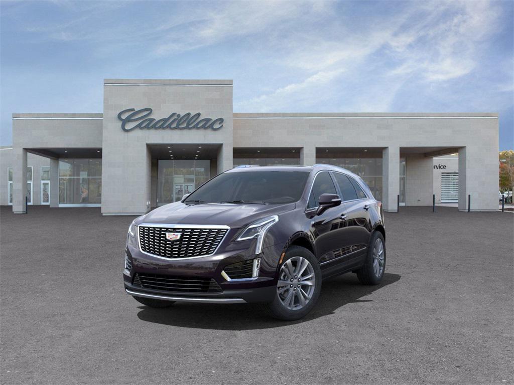 new 2025 Cadillac XT5 car, priced at $43,805
