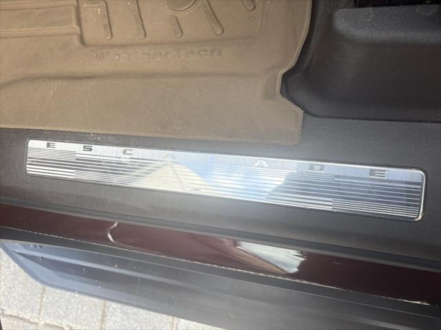 used 2022 Cadillac Escalade car, priced at $61,990