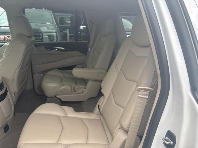 used 2020 Cadillac Escalade car, priced at $39,899