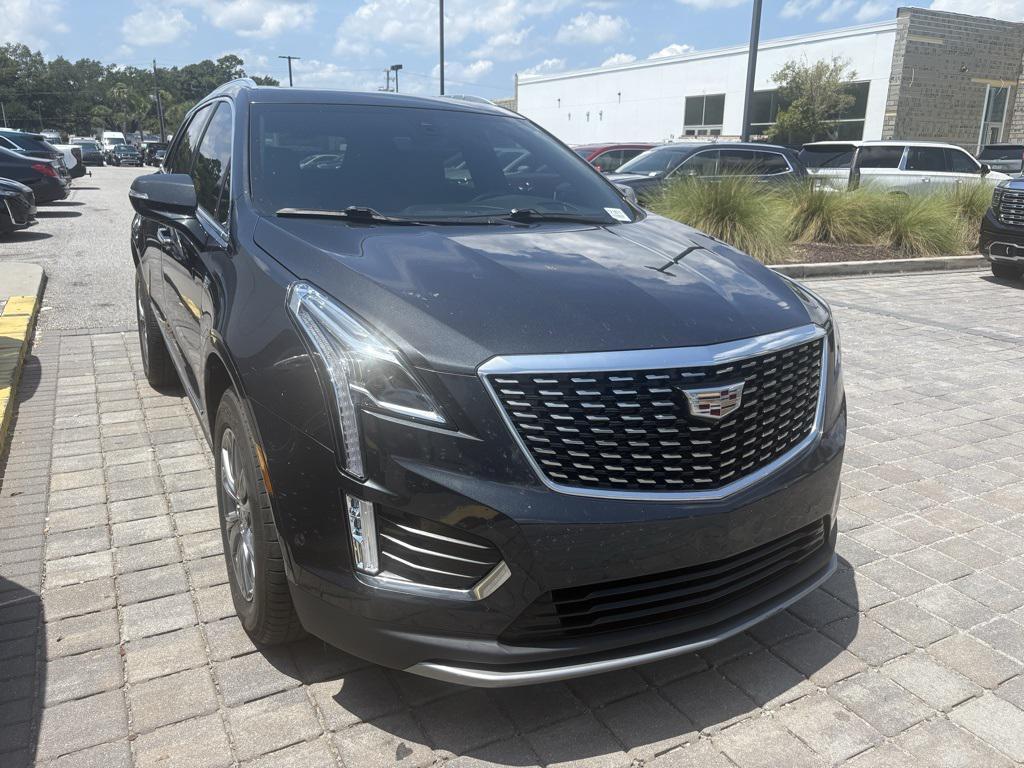 used 2021 Cadillac XT5 car, priced at $30,430