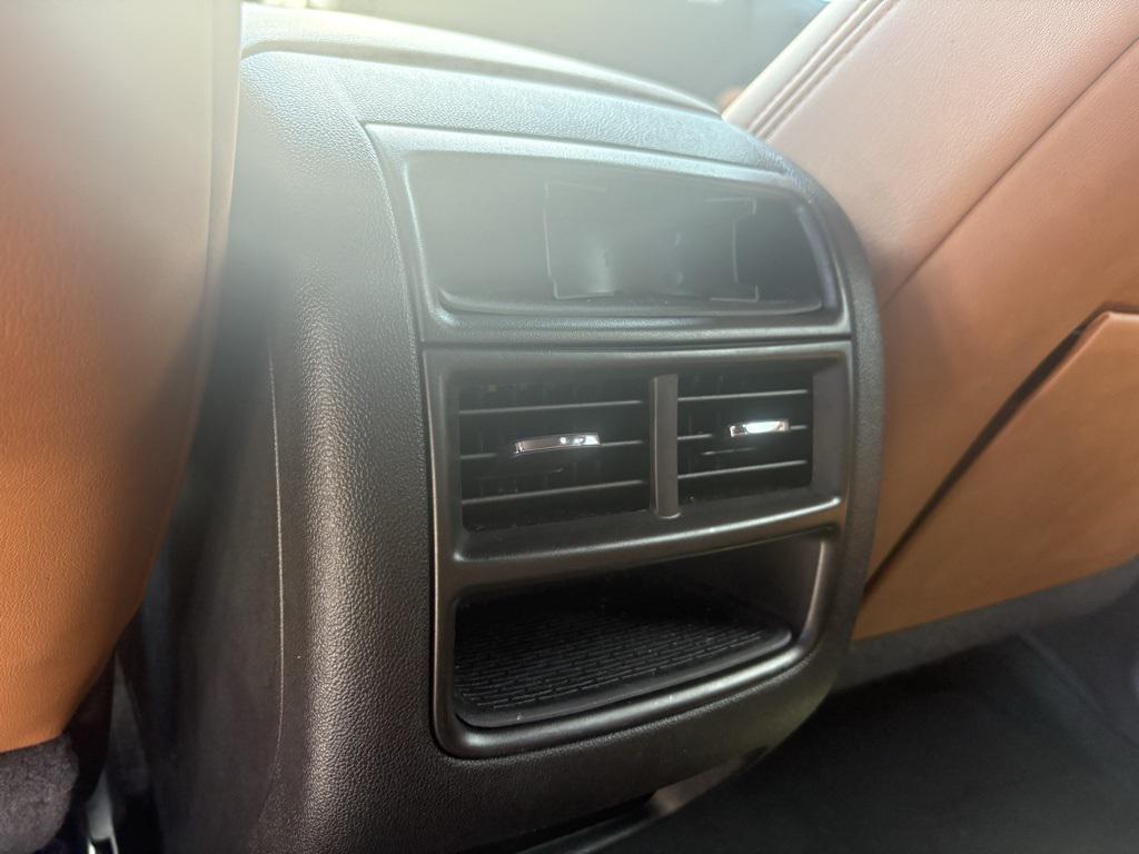 used 2021 Cadillac XT5 car, priced at $30,430