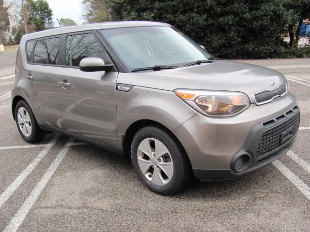 used 2015 Kia Soul car, priced at $6,499