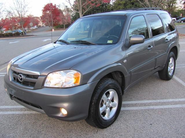 used 2006 Mazda Tribute car, priced at $5,299