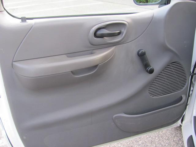 used 2004 Ford F-150 car, priced at $5,499