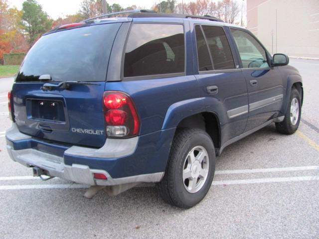 used 2002 Chevrolet TrailBlazer car, priced at $2,499