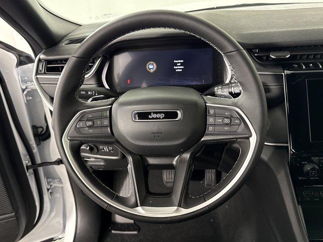 new 2025 Jeep Grand Cherokee car, priced at $40,199