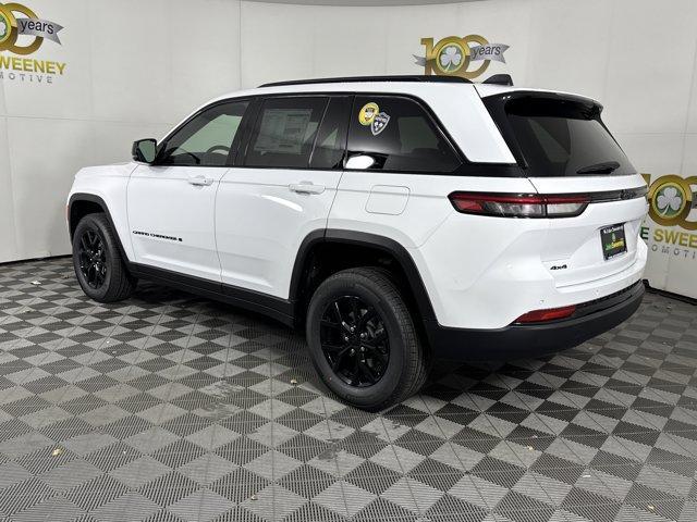 new 2025 Jeep Grand Cherokee car, priced at $40,199