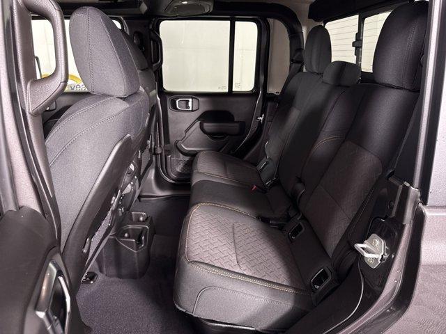 new 2025 Jeep Gladiator car, priced at $44,159