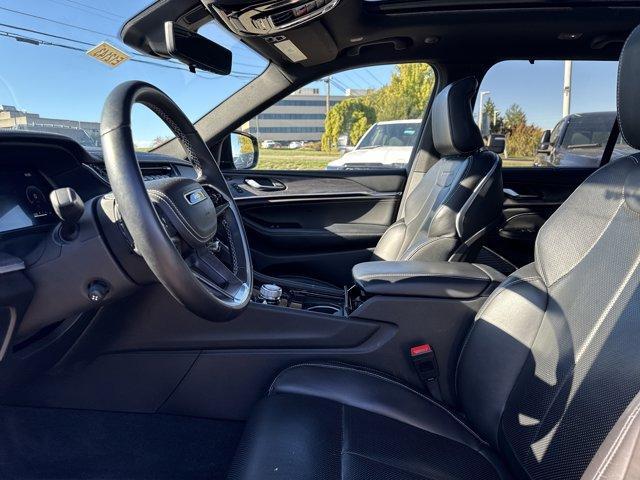 used 2022 Jeep Grand Cherokee car, priced at $34,988
