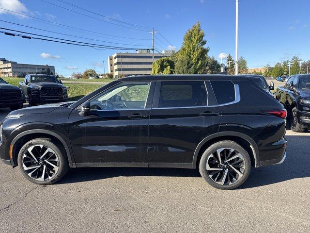 used 2024 Mitsubishi Outlander car, priced at $24,299