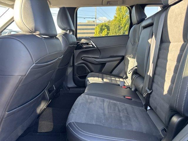 used 2024 Mitsubishi Outlander car, priced at $24,299