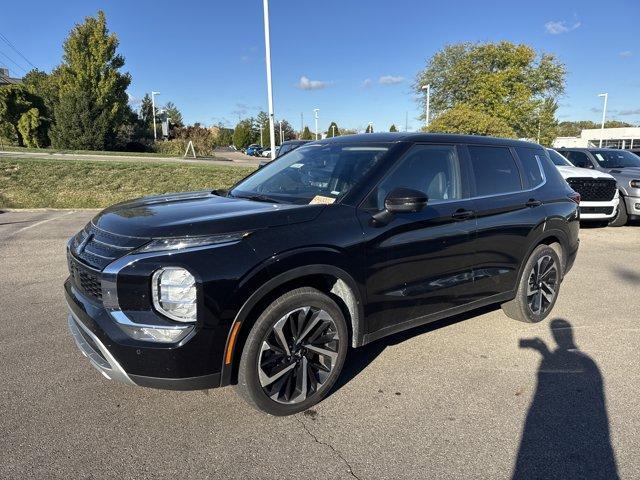used 2024 Mitsubishi Outlander car, priced at $24,299