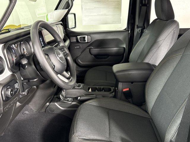 new 2025 Jeep Wrangler car, priced at $31,974