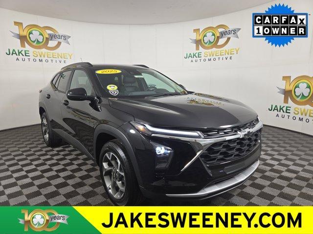 used 2025 Chevrolet Trax car, priced at $22,789