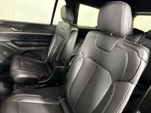 new 2025 Jeep Grand Cherokee L car, priced at $49,478