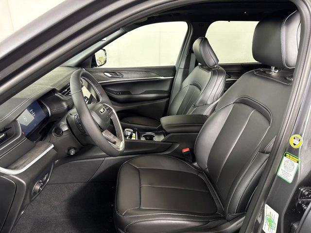 new 2025 Jeep Grand Cherokee L car, priced at $49,886