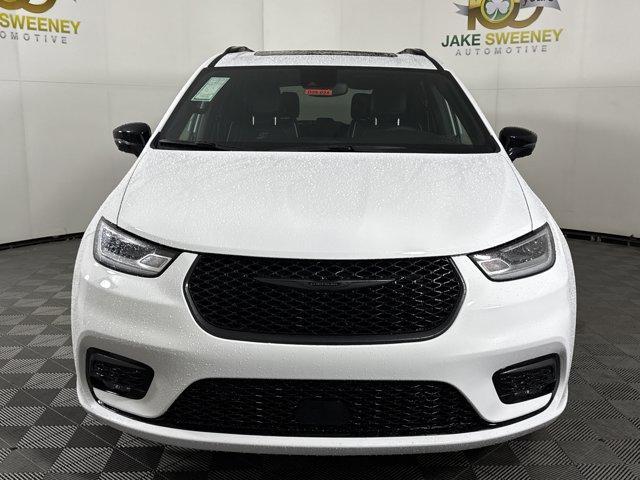 new 2026 Chrysler Pacifica car, priced at $47,740