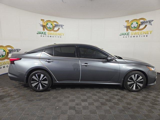 used 2022 Nissan Altima car, priced at $25,900
