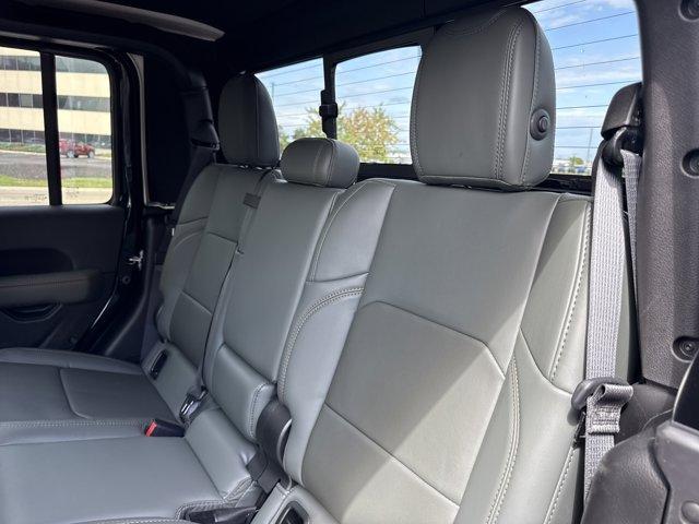 new 2025 Jeep Gladiator car, priced at $56,280
