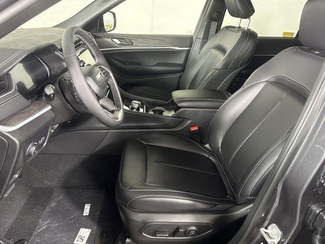 new 2025 Jeep Grand Cherokee L car, priced at $50,170