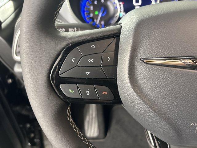 new 2025 Chrysler Pacifica car, priced at $44,255