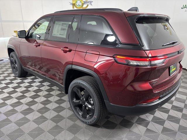 new 2025 Jeep Grand Cherokee car, priced at $37,692