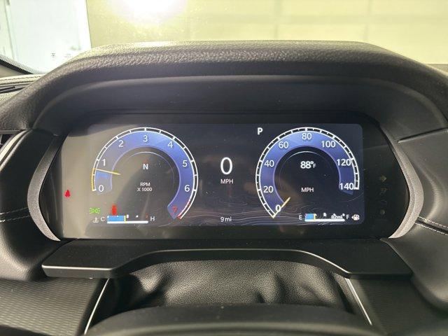 new 2025 Jeep Grand Cherokee car, priced at $37,692