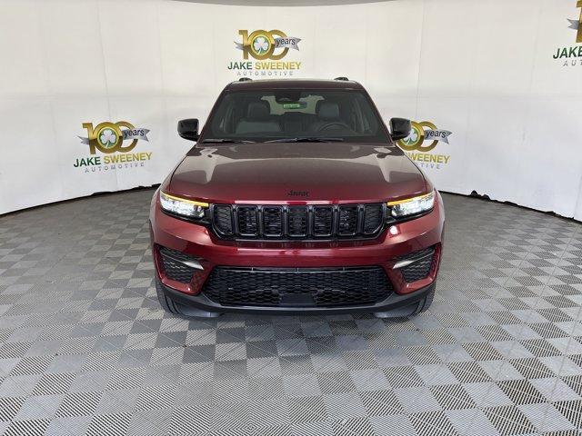 new 2025 Jeep Grand Cherokee car, priced at $37,692