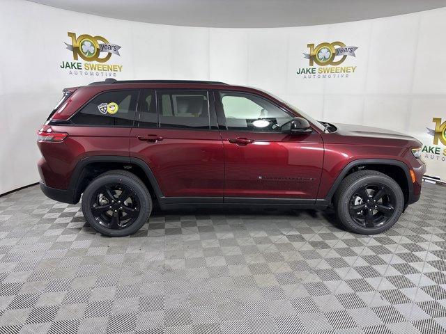 new 2025 Jeep Grand Cherokee car, priced at $37,692