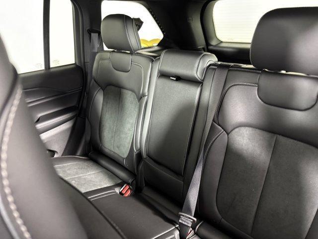 new 2025 Jeep Grand Cherokee car, priced at $37,692