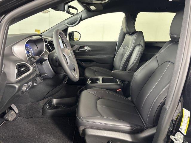 new 2025 Chrysler Voyager car, priced at $38,490